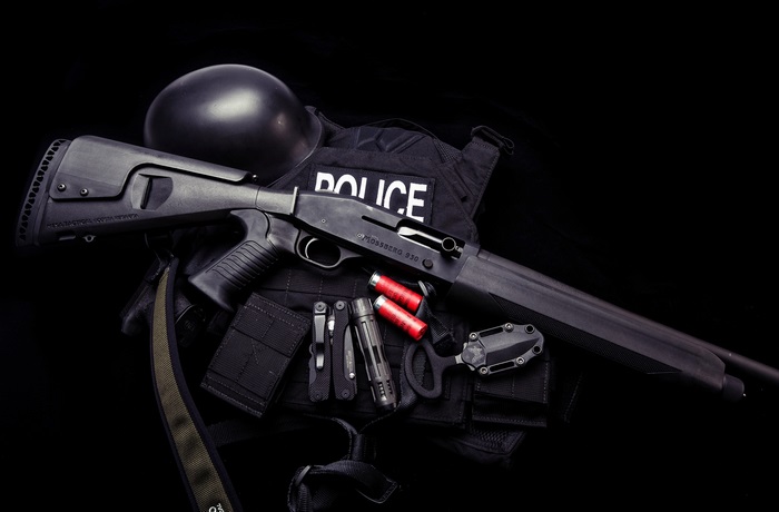 Mossberg 930 shotgun with police gear