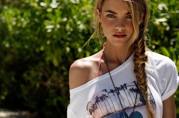 4K Portrait of Elyse Taylor with Fishtail Braid
