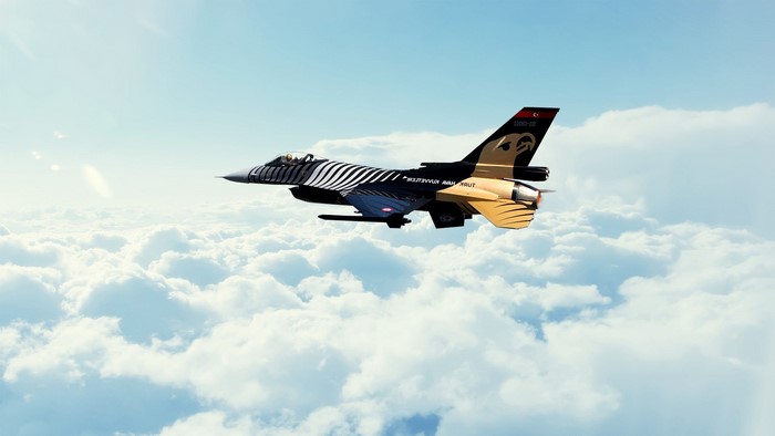 Turkish Air Force F-16 Fighting Falcon in flight