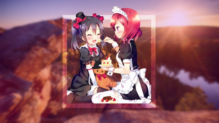Nishikino Maki and Yazawa Nico from Love Live! Anime