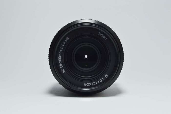 Nikon AF-S DX NIKKOR ED 55-200mm 1:4-5.6G Lens