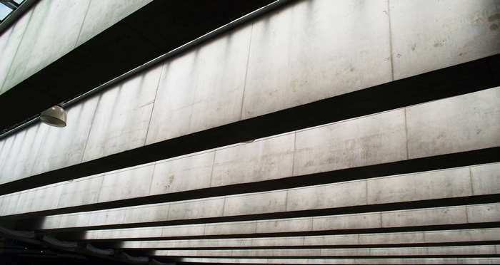 Architectural concrete structure with a lamp