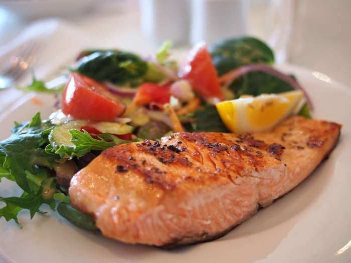 Grilled Salmon with Salad and Lemon