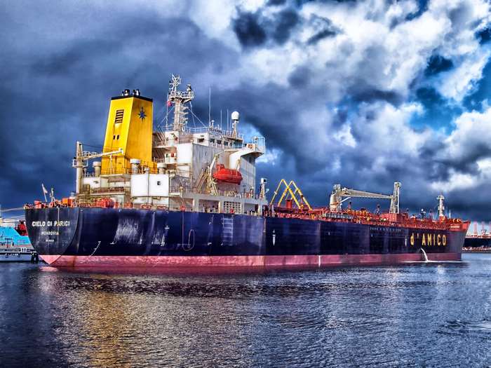 Cargo ship Cielo di Parigi in the water