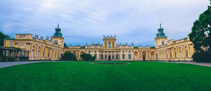 Wilanowski Palace 4K panoramic view