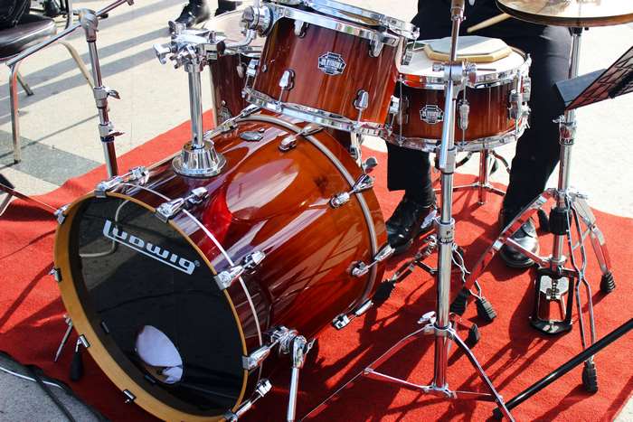 Ludwig drum kit on a red carpet