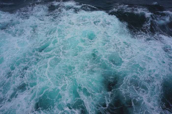 Ocean waves with foam and spray
