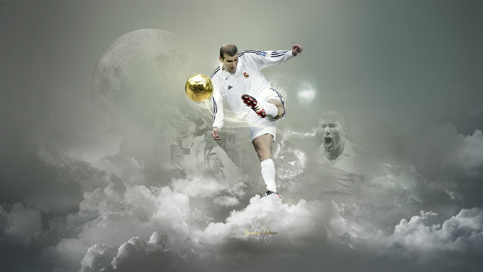 Zinedine Zidane from Real Madrid C.F. kicking a golden ball