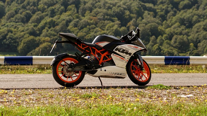 KTM RC 390 motorcycle parked on the side of a road