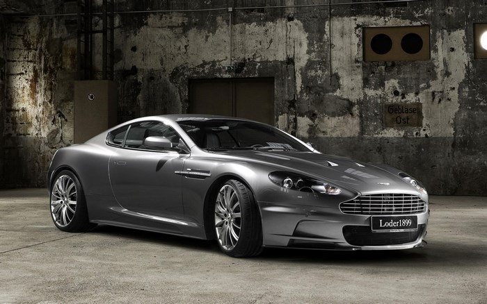Aston Martin DBS by Loder1899
