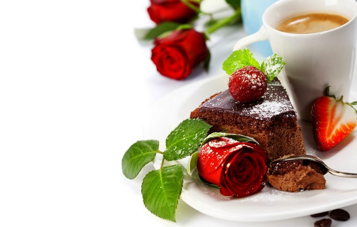 Chocolate cake with coffee and roses