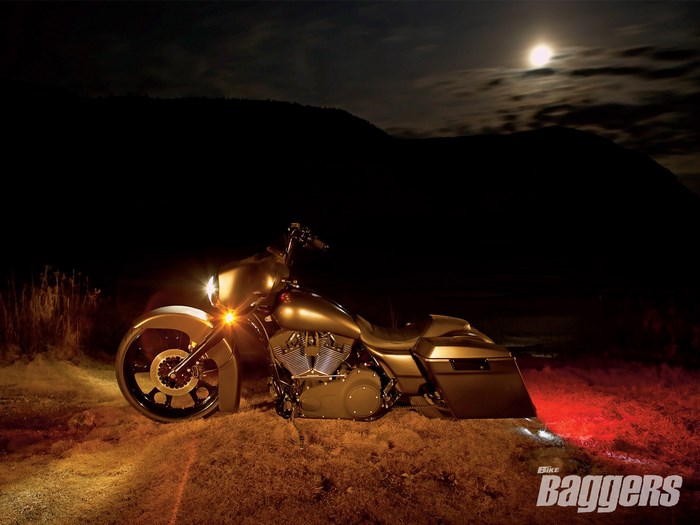 2007 Harley Davidson Street Glide motorcycle at night