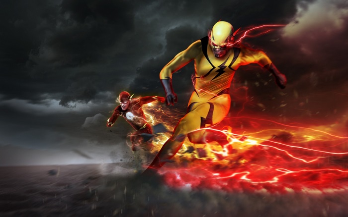 The Flash and Reverse-Flash racing