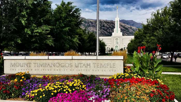 Mount Timpanogos Utah Temple 4K