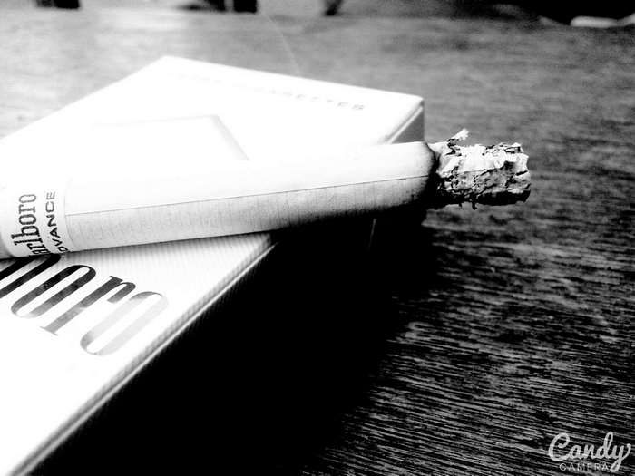 Marlboro cigarette on Marlboro Advance pack