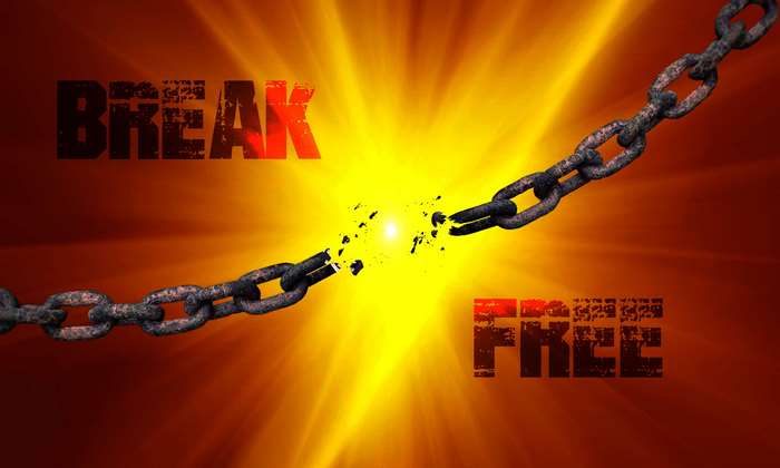 Broken chain with text 'BREAK FREE'