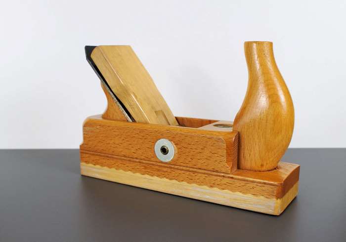 Wooden hand plane tool