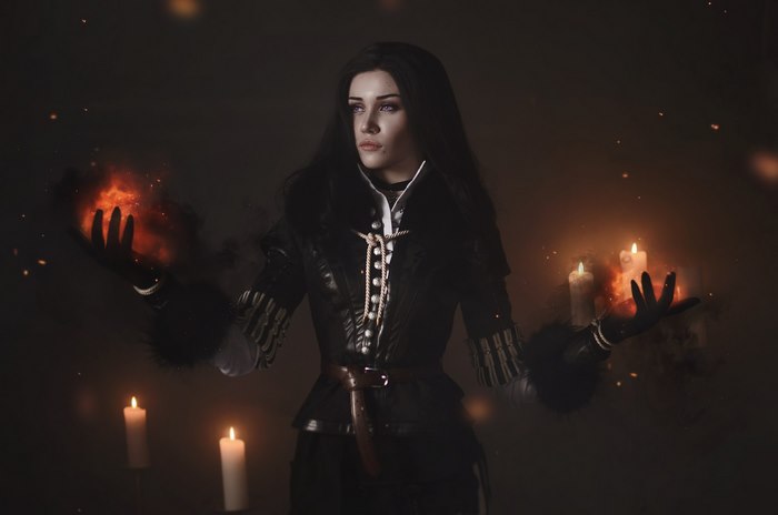 Yennefer of Vengerberg casting a spell