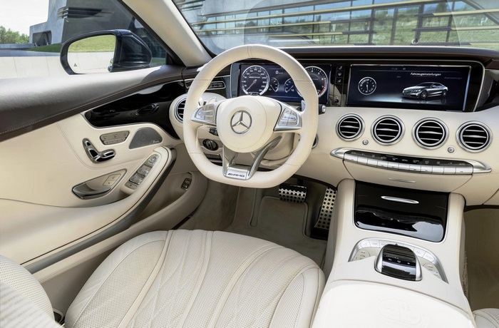 Mercedes-Benz S 65 AMG interior 4K