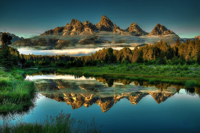 Majestic Mountain Range with Reflective Lake in Wyoming
