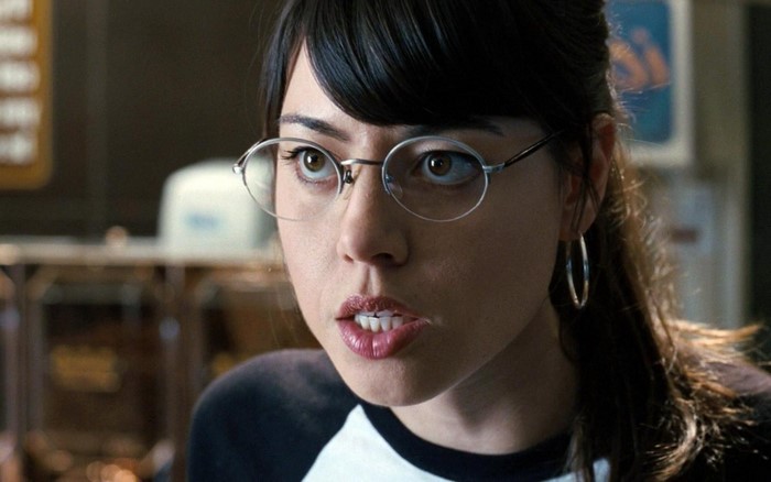 Aubrey Plaza wearing glasses