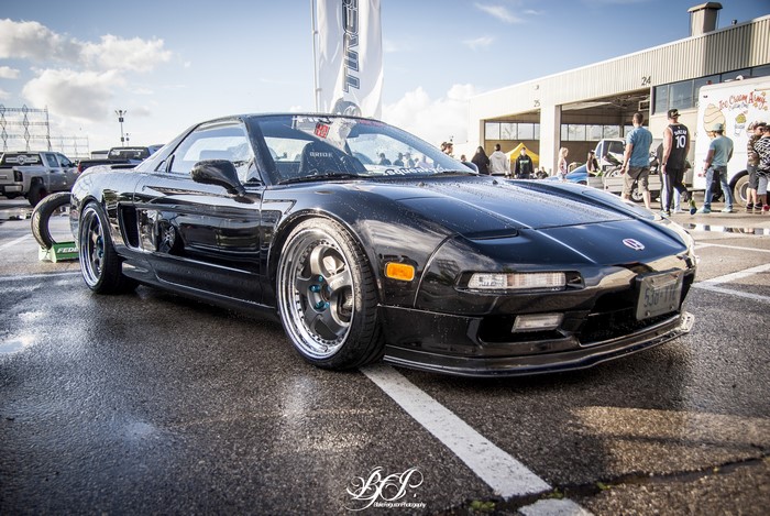 Black Honda NSX at car show