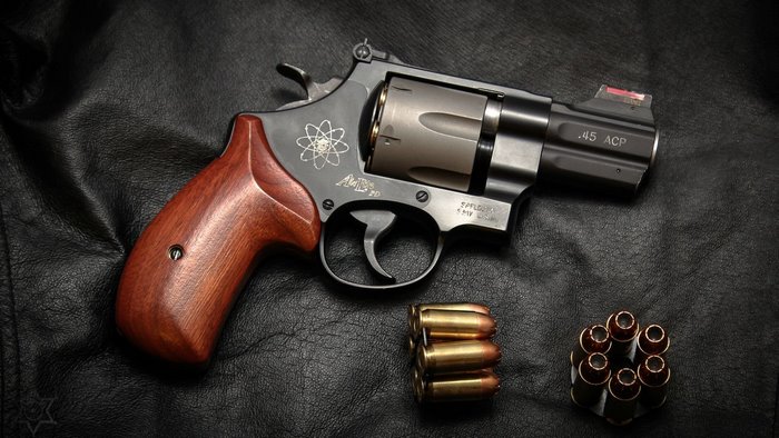 Smith & Wesson Model 325 Revolver with .45 ACP Ammunition