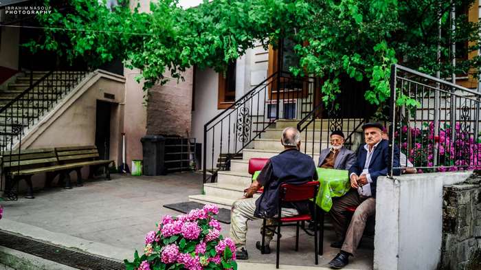 Men sitting at a table in Bursa, Turkey 4K