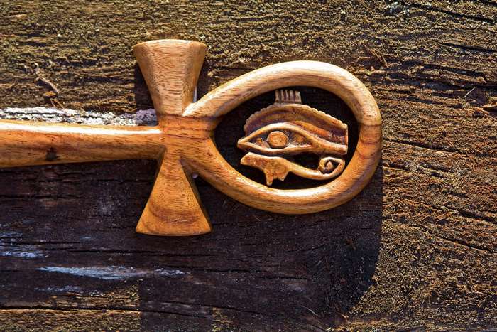 Wooden Ankh with Eye of Horus symbol 4K