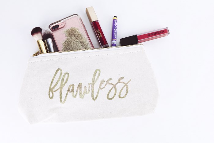Flawless makeup bag with phone and cosmetics