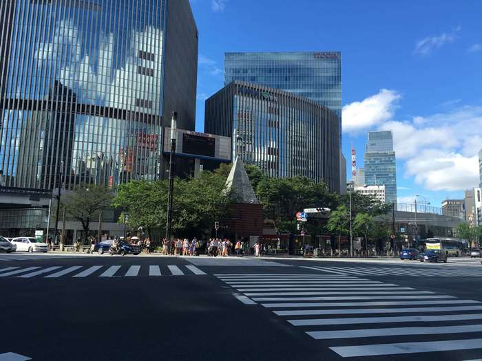 Pedestrian lane in Ginza, Tokyo 4K