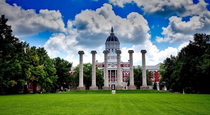 Jesse Hall and columns at the University of Missouri