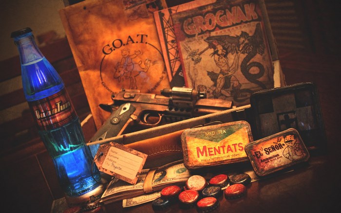 Fallout items: Nuka-Cola Quantum, G.O.A.T. test, Grognak comic, pistol, Mentats, El Señor