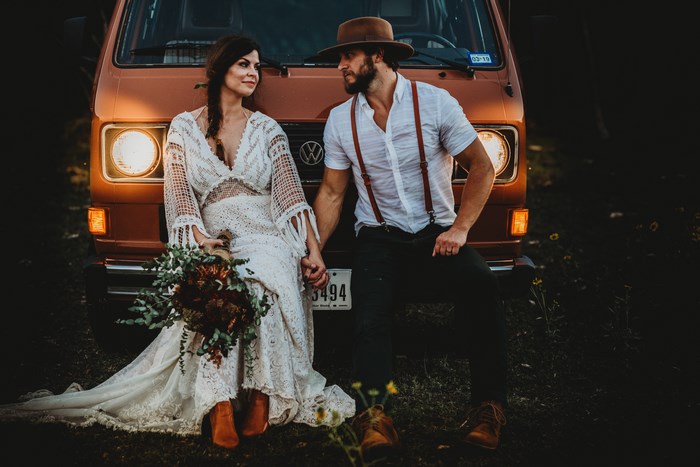 Wedding couple in front of a Volkswagen van