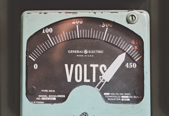General Electric Vintage Voltmeter
