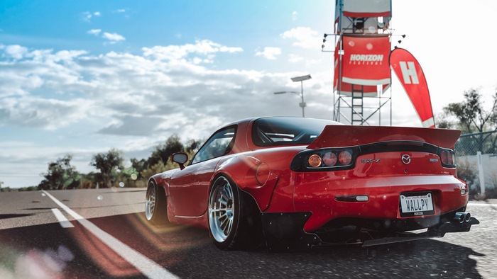 Red Mazda RX7 Racing in Forza Horizon 3 4K
