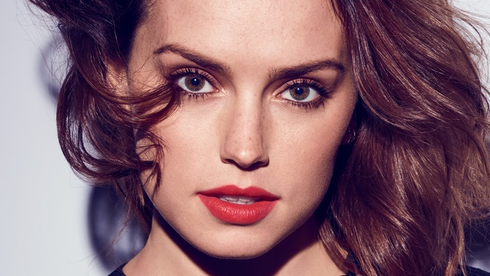 Daisy Ridley 4K Photoshoot