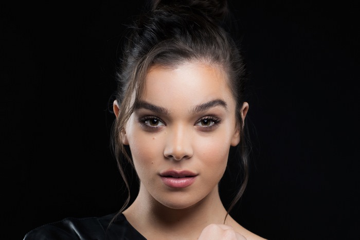 Hailee Steinfeld portrait