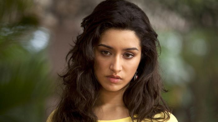Shraddha Kapoor in yellow top