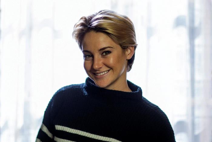 Shailene Woodley with short blonde hair