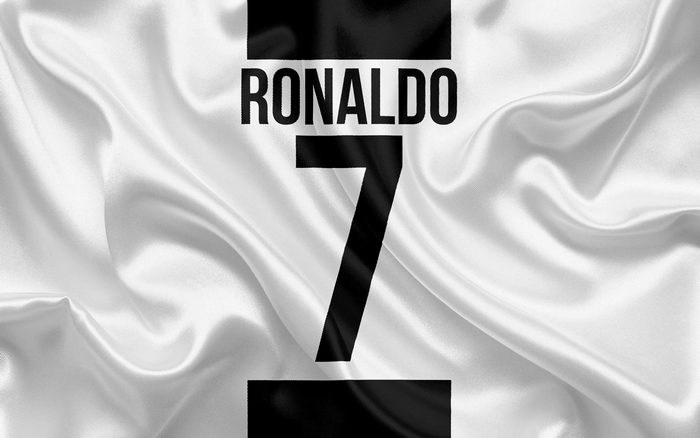 Cristiano Ronaldo 7 Juventus F.C. Soccer