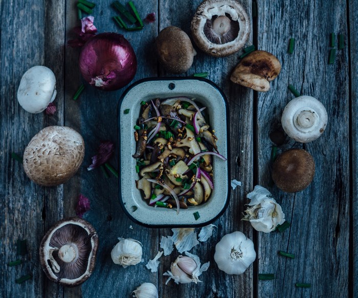 Rustic Mushroom and Onion Dish with Garlic
