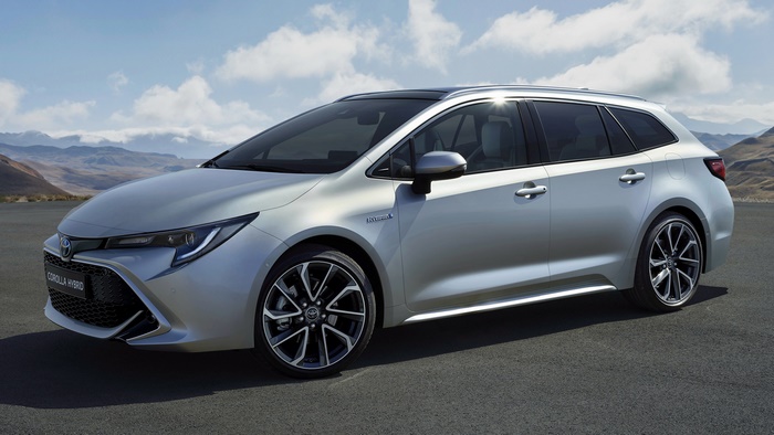 Silver Toyota Corolla Touring Sports Hybrid Station Wagon
