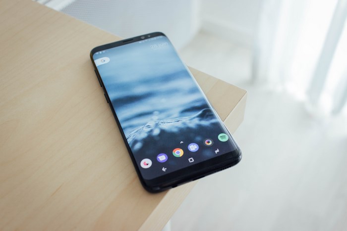 Samsung Galaxy S8 on a wooden table