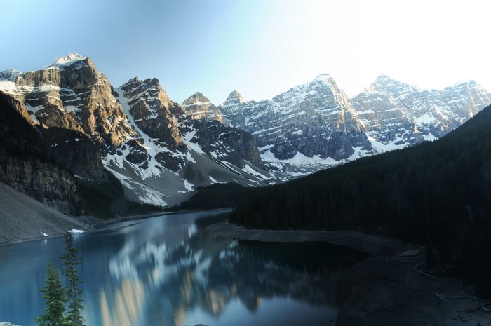 Moraine Lake and Mountains in Banff National Park