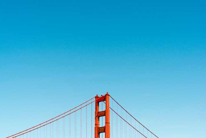 Golden Gate Bridge against a clear blue sky