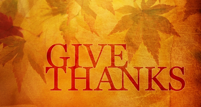Warm Autumn Give Thanks Message
