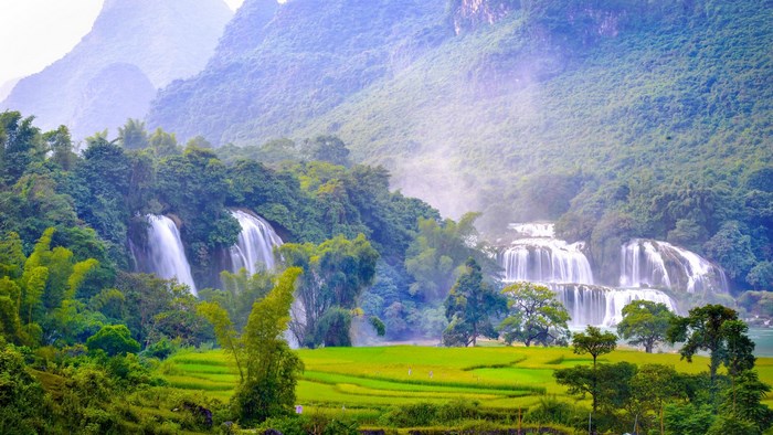 Ban Gioc Waterfall in Vietnam