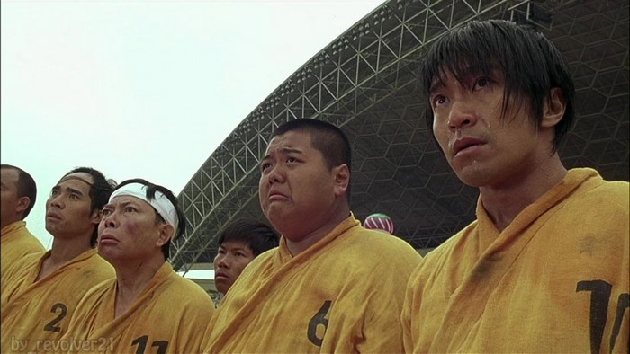 Shaolin Soccer players in yellow uniforms