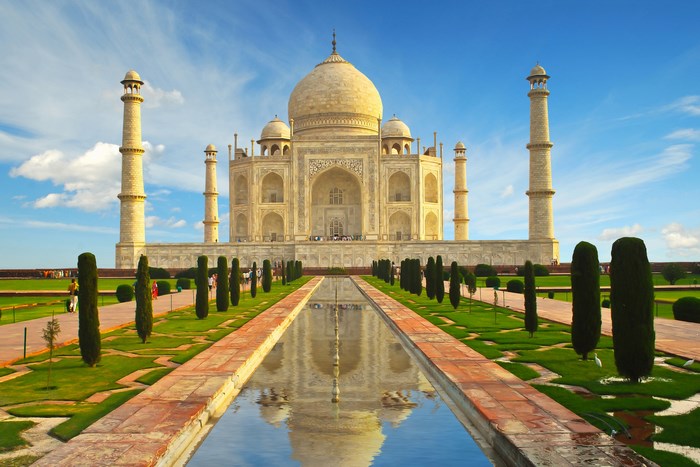 Taj Mahal mausoleum with reflecting pool and gardens